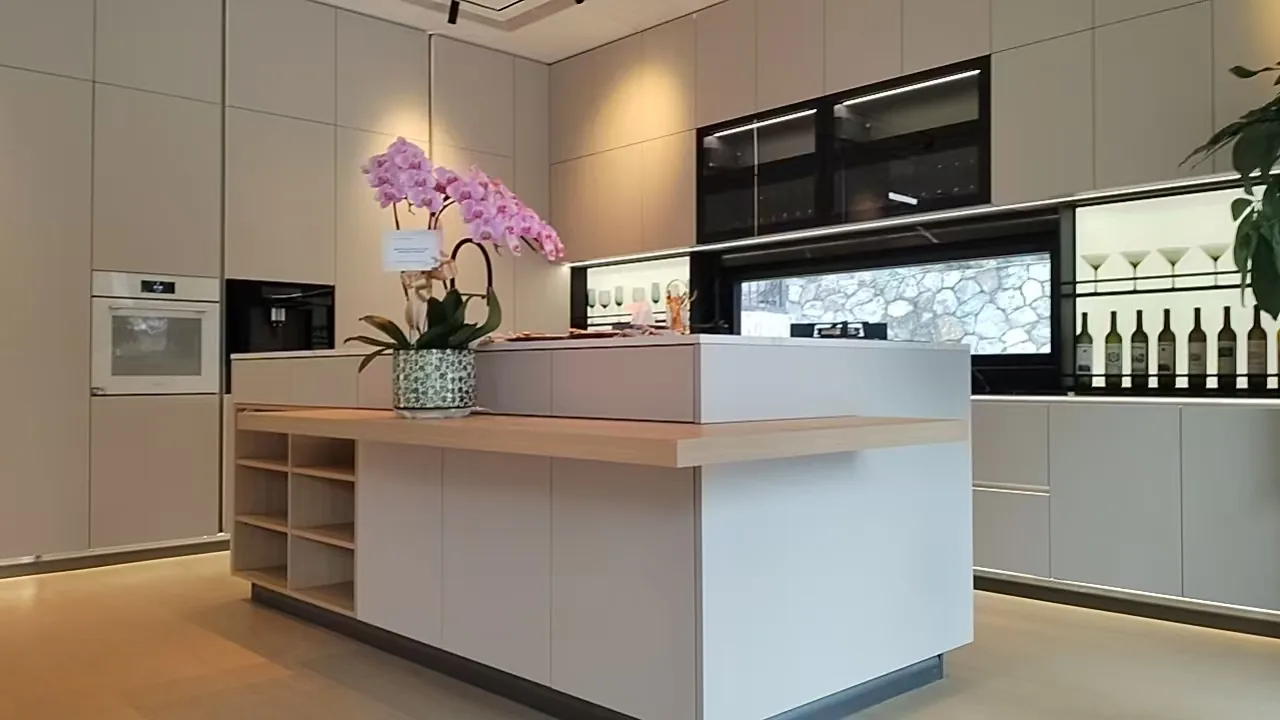 吉隆坡展厅厨房中岛