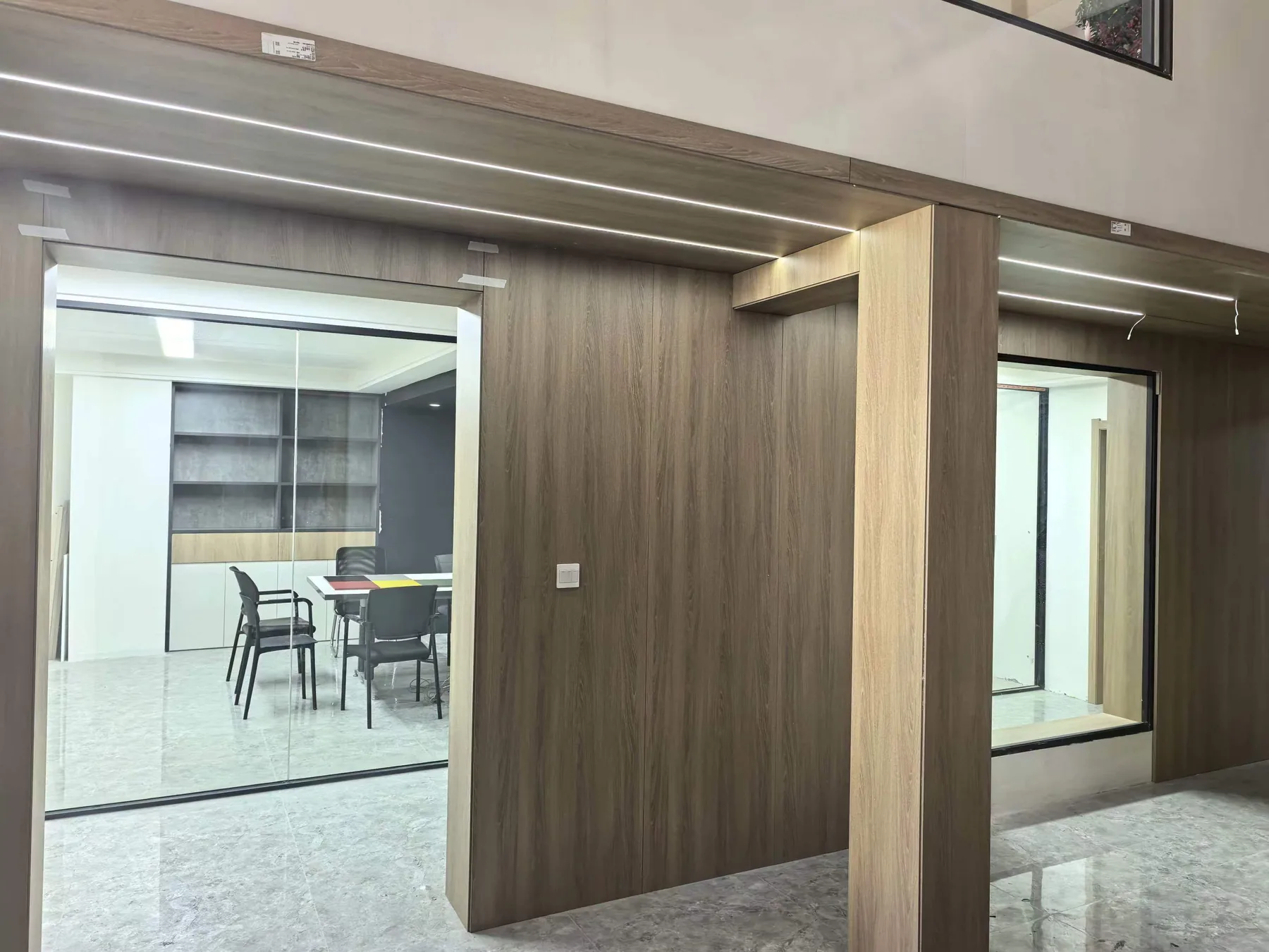 四、展厅与会议区:让客户先看见未来的家